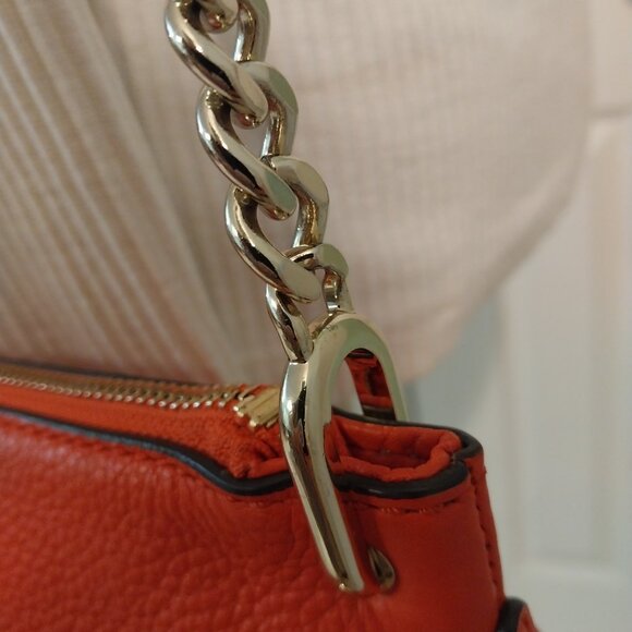 3468 Michael Kors Shoulder bag, 11.5" X 9" X 4". - Picture 10 of 13